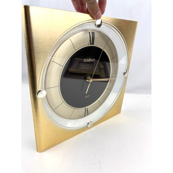 VTG Waltham Spartus 11" Quartz Wall Collectible Clock 80s Gold WORKS - Picture 11 of 16